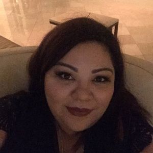 Meet your Posher, Noemi